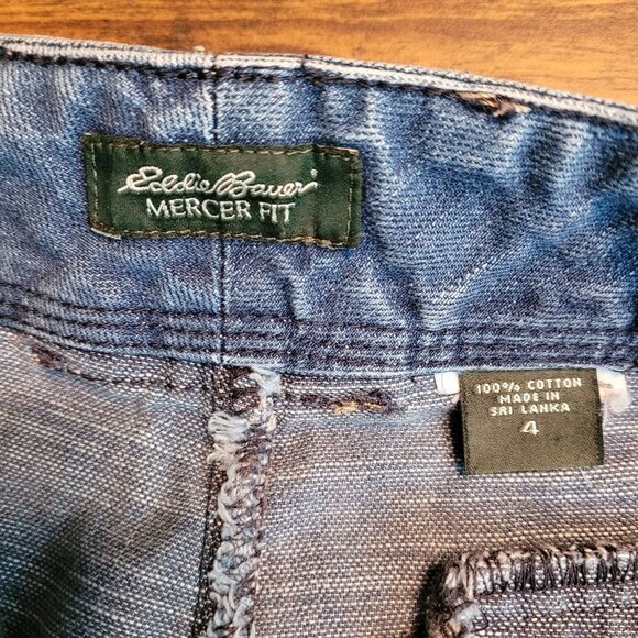 Eddie Bauer Cargo Capri Jeans 4 Mercer Fit Mid Rise Flap Pockets Cotton - Picture 3 of 9